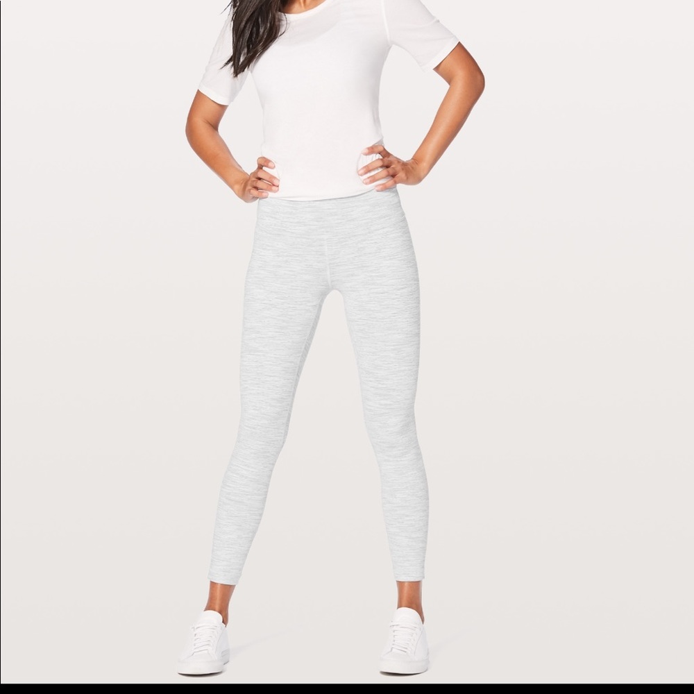 🍋 Lululemon 25” Wunder Under Tight